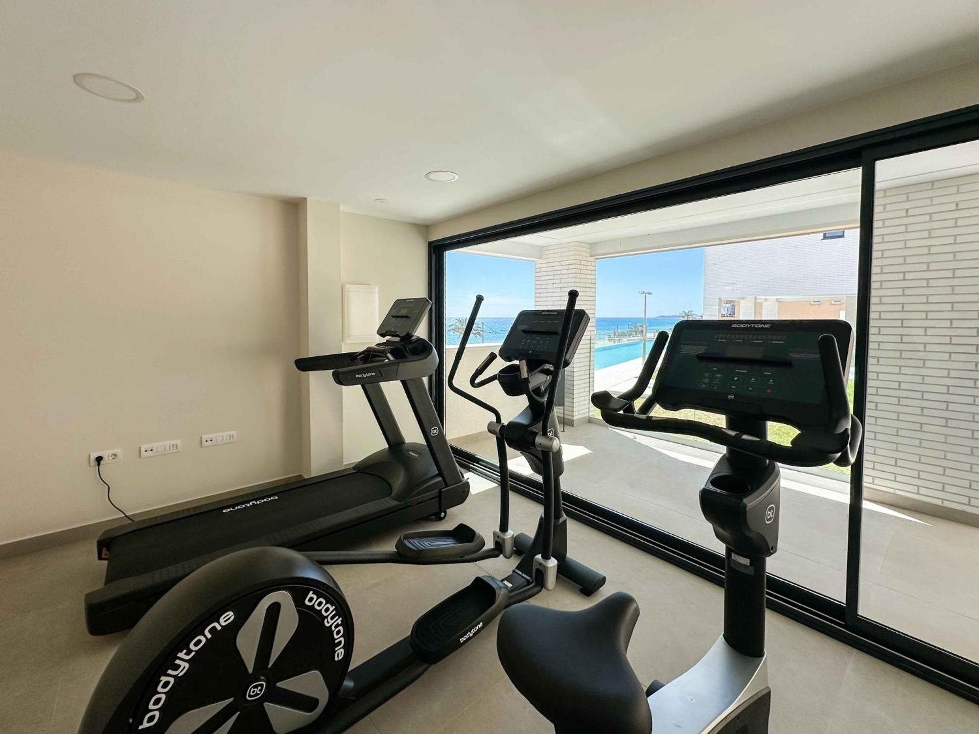 Lantia. Amaneceres De Ensueno Y Piscina Con Vistas Apartment El Campello Exterior foto