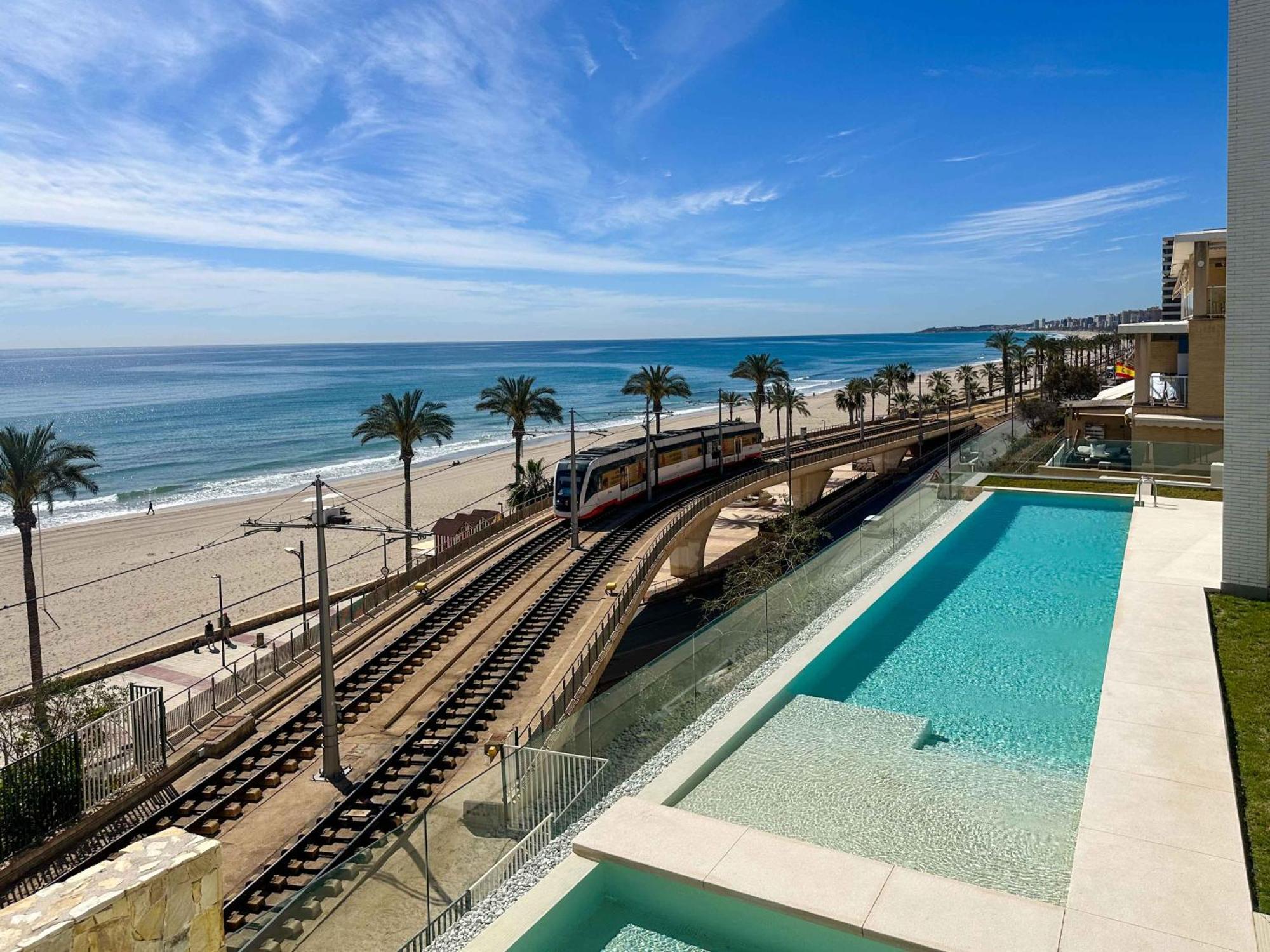 Lantia. Amaneceres De Ensueno Y Piscina Con Vistas Apartment El Campello Exterior foto